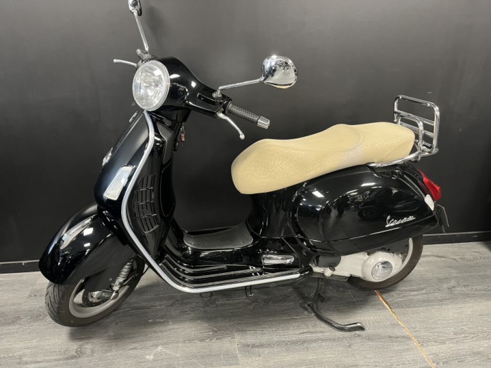 PIAGGIO VESPA GTS IE 250 4