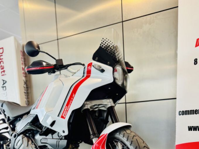 DUCATI DESERT X 4