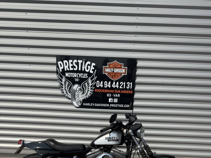 HARLEY-DAVIDSON SPORTSTER 883 R 4