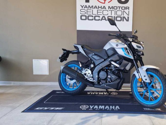 YAMAHA MT-125 ABS 4