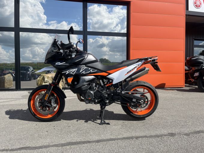 KTM 890 ADVENTURE 4