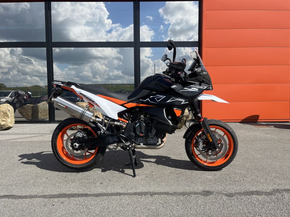 KTM 890 ADVENTURE 4
