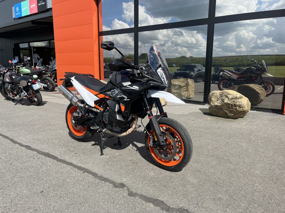 KTM 890 ADVENTURE 4