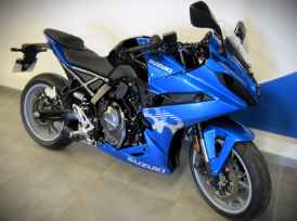 SUZUKI GSX-8R - 2025