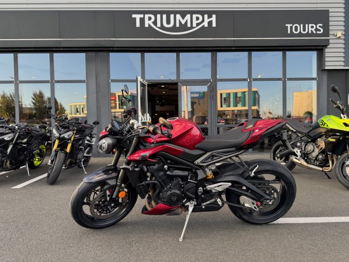 TRIUMPH STREET TRIPLE 765 RS 4