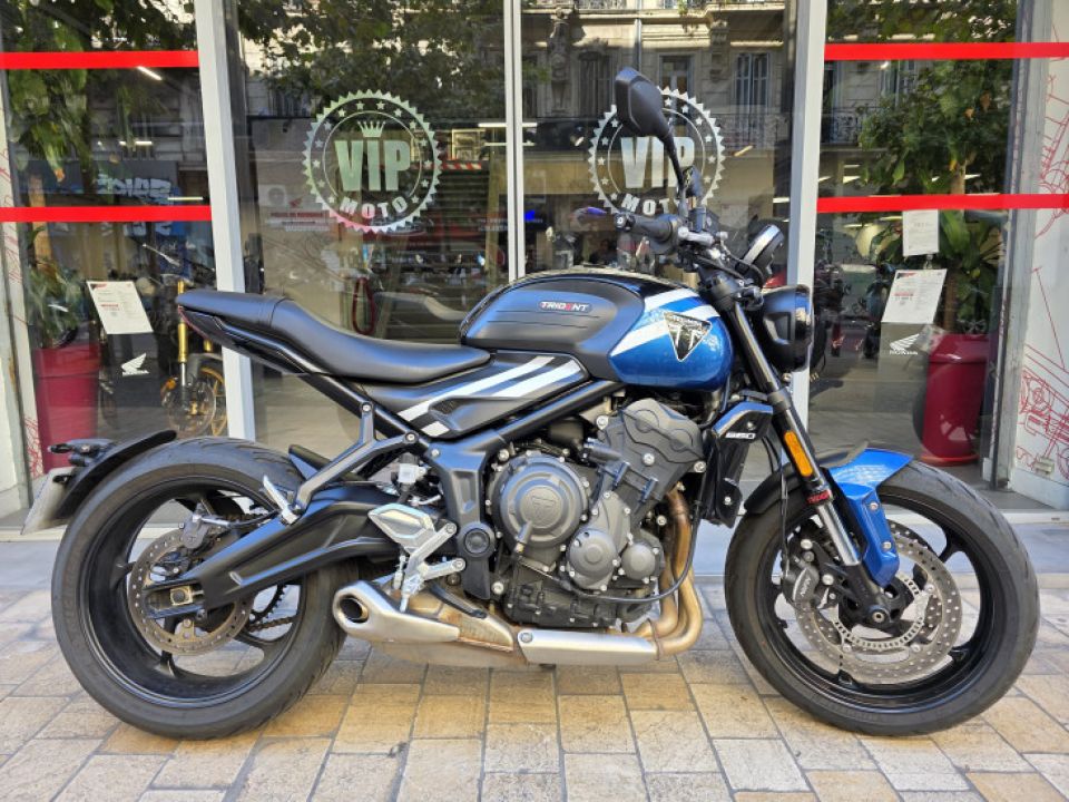 TRIUMPH TRIDENT 660 4