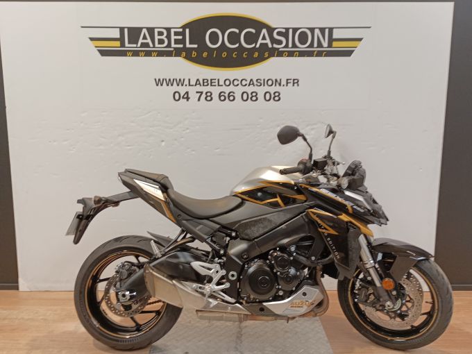 SUZUKI GSX-S 950 4