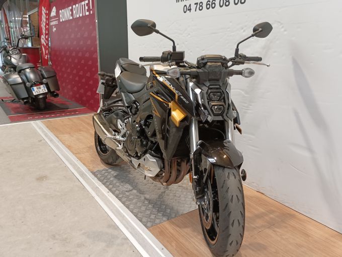 SUZUKI GSX-S 950 4