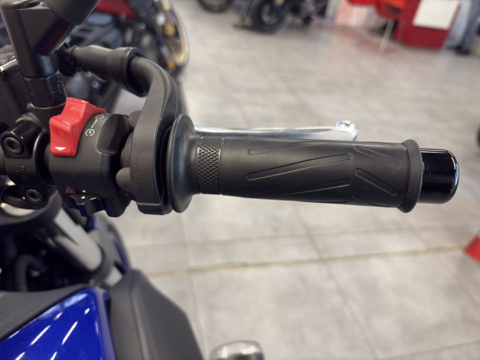 YAMAHA MT-07 (47.5CV) 4