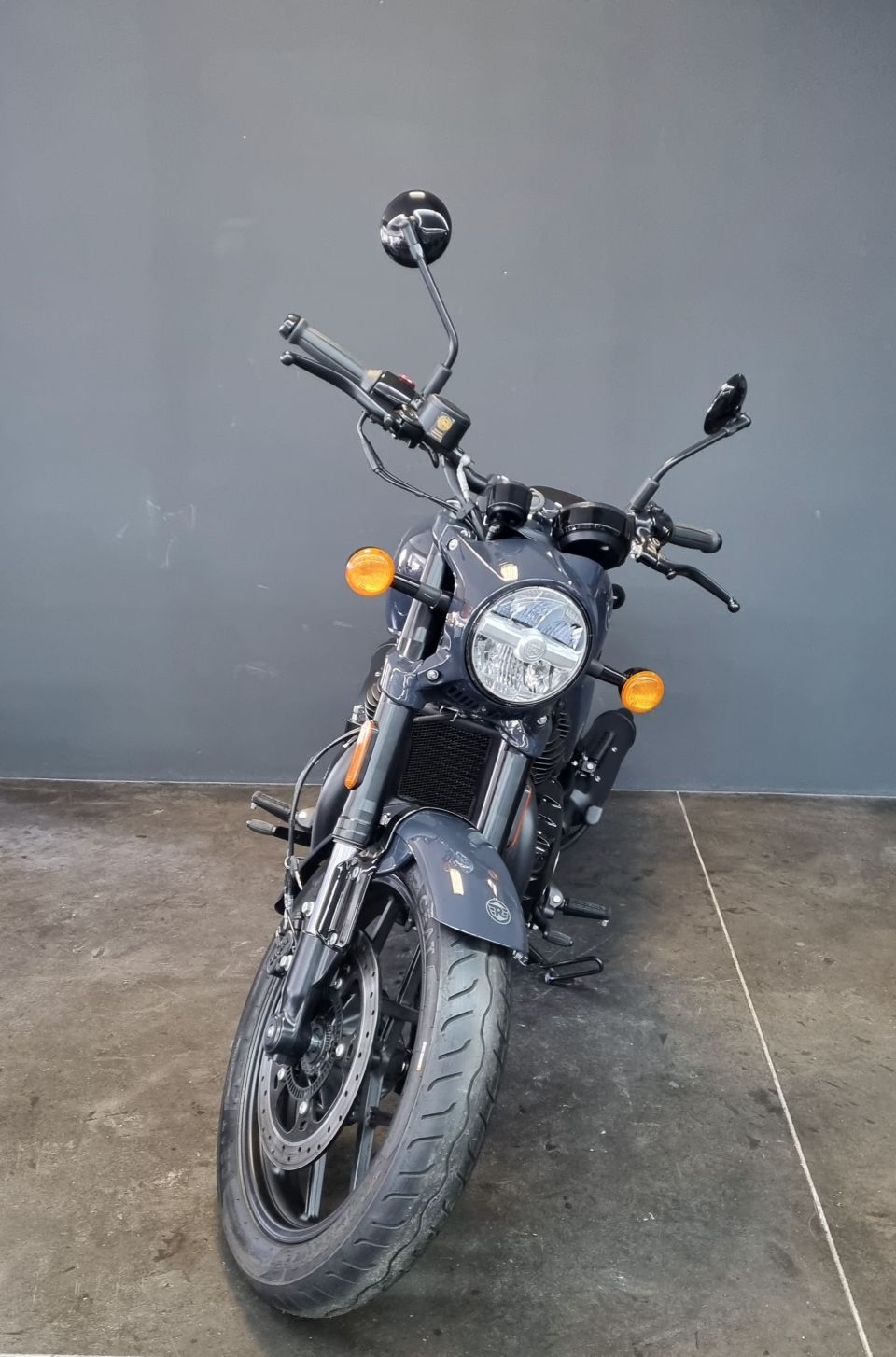 ROYAL ENFIELD shotgun 6502 4