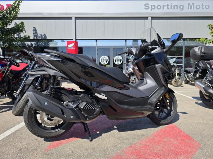 HONDA FORZA 125 ABS 4
