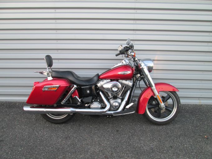 HARLEY-DAVIDSON DYNA SWITCHBACK 1690 4