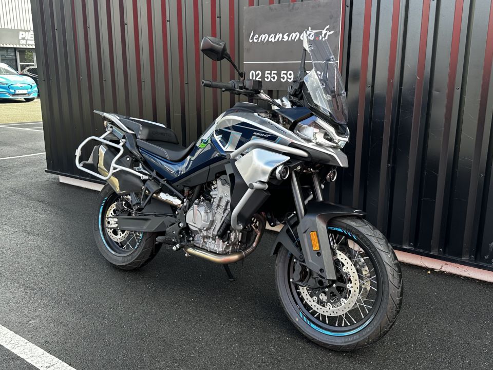 CF MOTO 800 MT Sport 4