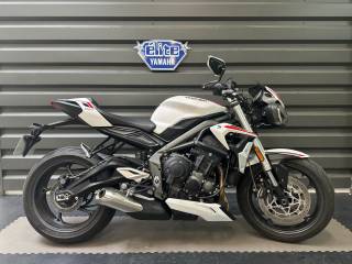 TRIUMPH STREET TRIPLE 660 S - 2022