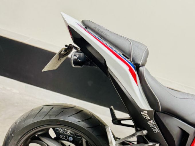 HONDA CB1000R ABS 4