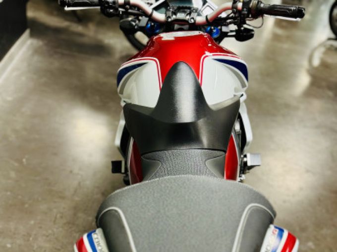 HONDA CB1000R ABS 4