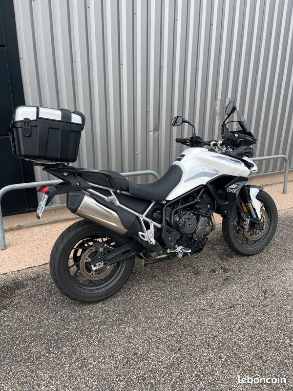 TRIUMPH Tiger 900 GT PRO 4