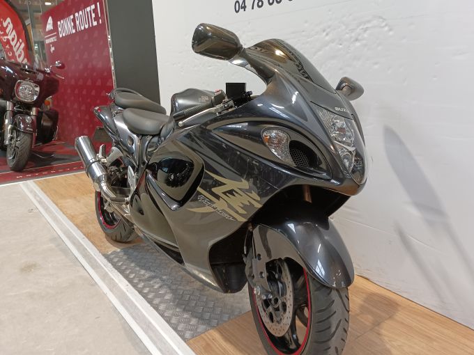 SUZUKI GSX 1300R HAYABUSA 4