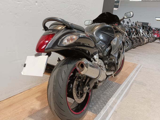 SUZUKI GSX 1300R HAYABUSA 4