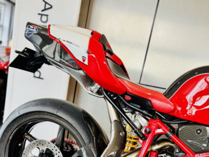 DUCATI 999 R 4