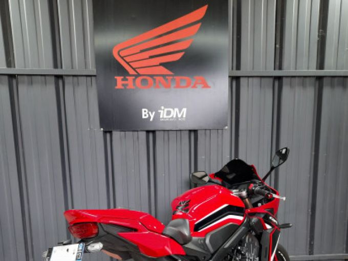 HONDA CBR650R 4