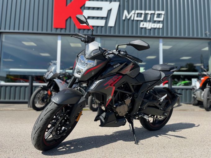 VOGE 300 R 4