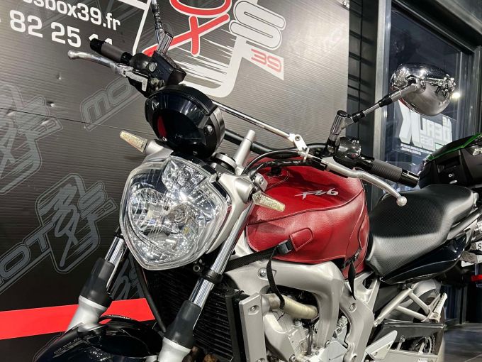 YAMAHA FZ6 (98CV) 4