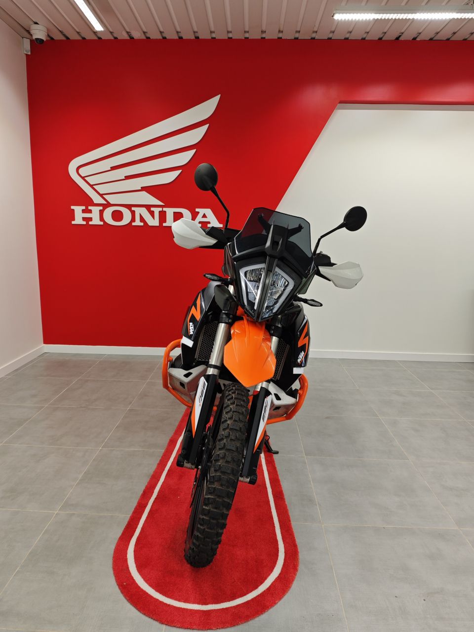 KTM 890 ADVENTURE R 4