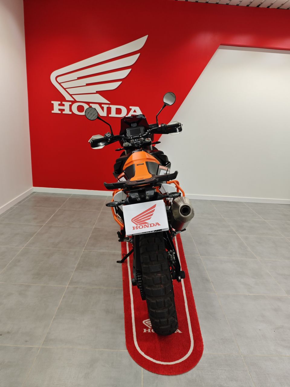 KTM 890 ADVENTURE R 4