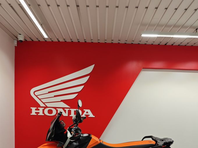 KTM 890 ADVENTURE R 4