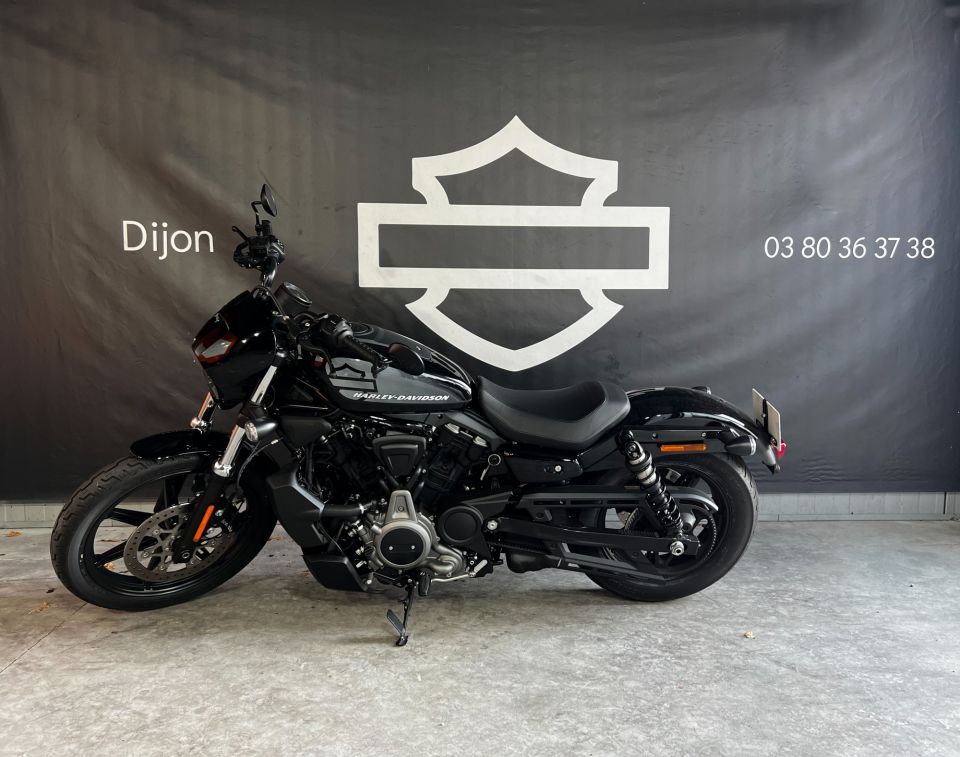 HARLEY-DAVIDSON SPORTSTER NIGHTSTER 975 4