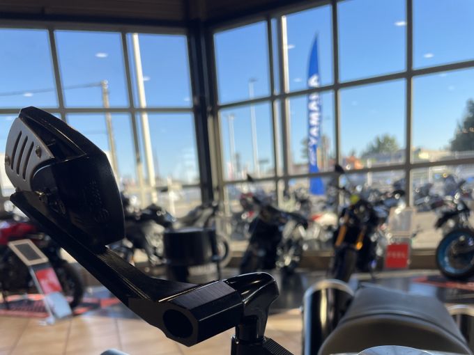 YAMAHA MT-01 4