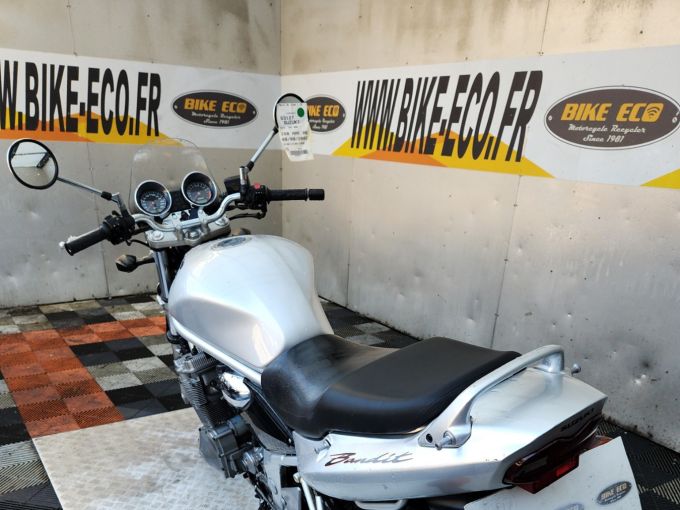 SUZUKI GSF 600 BANDIT 4