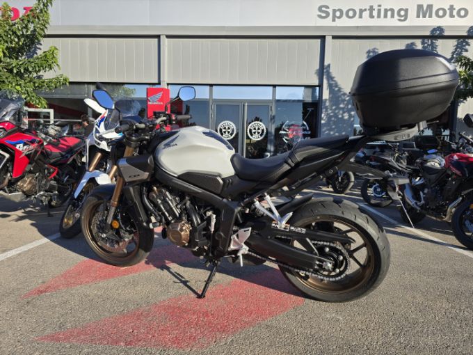 HONDA CB650R Neo Sports Café 4