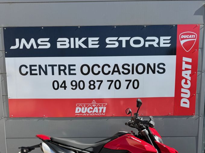 DUCATI HYPERMOTARD 4