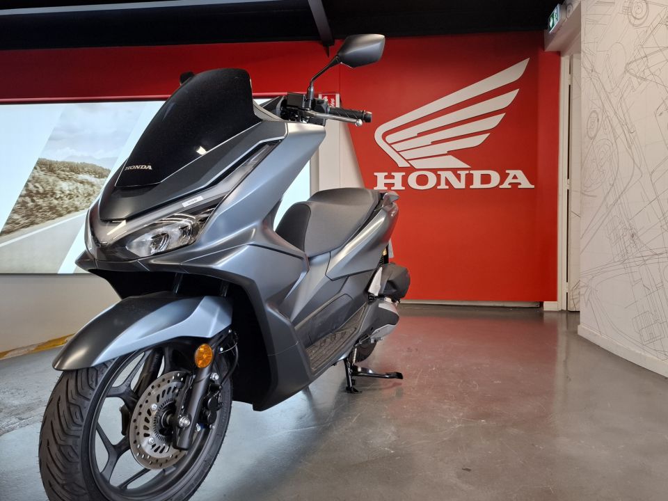 HONDA PCX 125 4