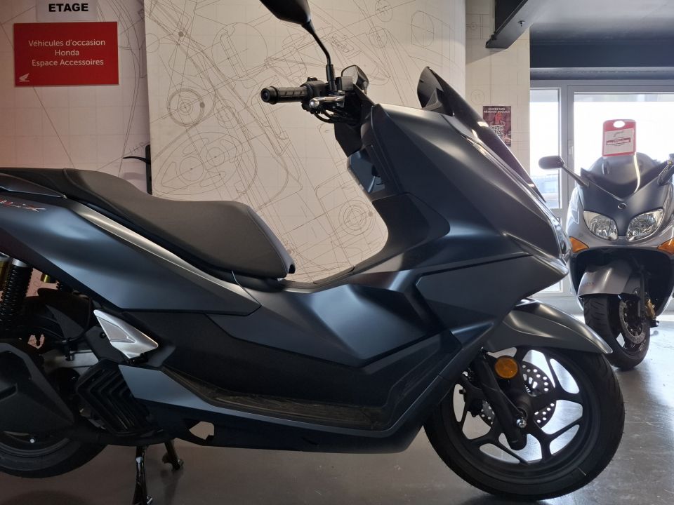 HONDA PCX 125 4