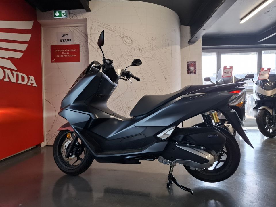 HONDA PCX 125 4