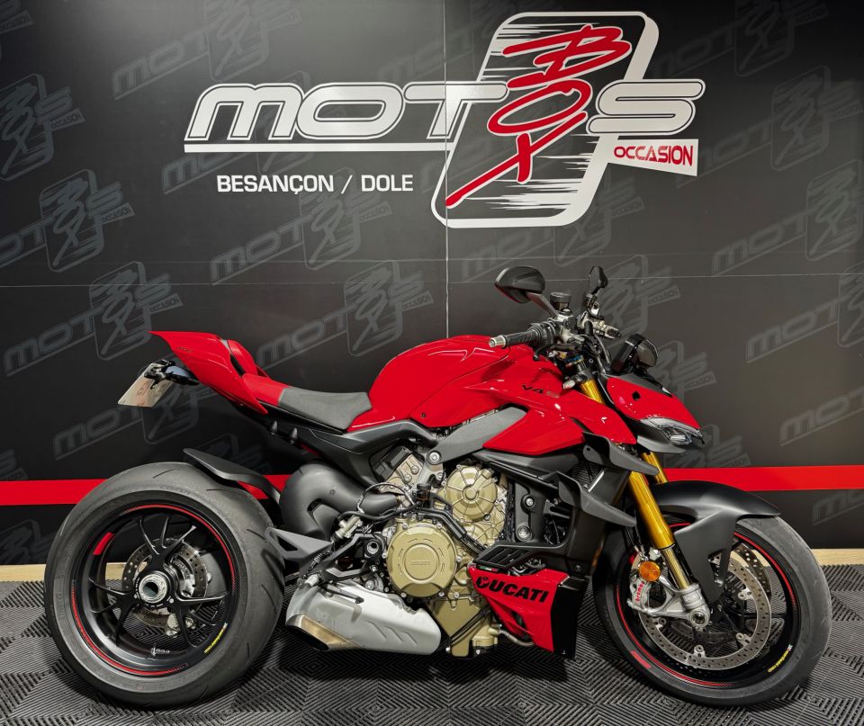 DUCATI STREETFIGHTER V4S 4