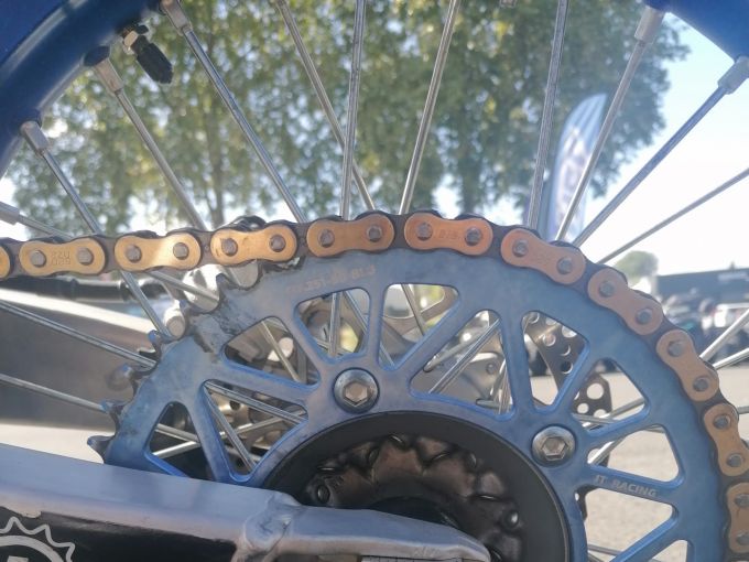 YAMAHA YZ250F 4