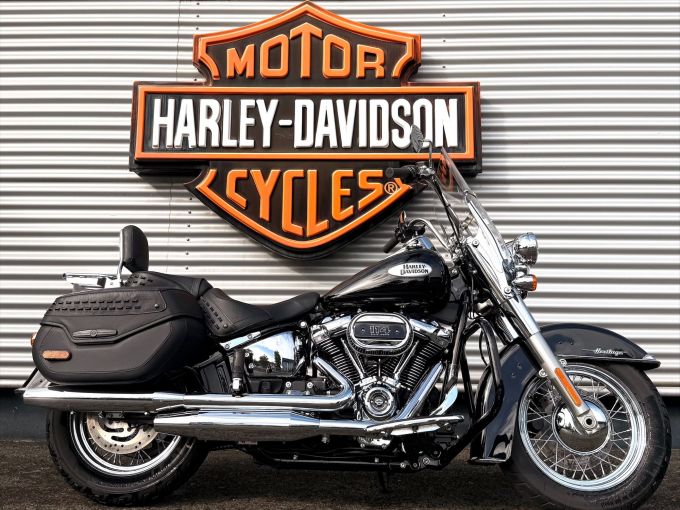 HARLEY-DAVIDSON SOFTAIL HERITAGE 1868 CLASSIC 4