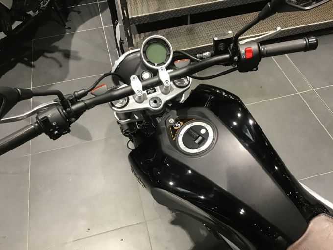 RIEJU CENTURY 125 4