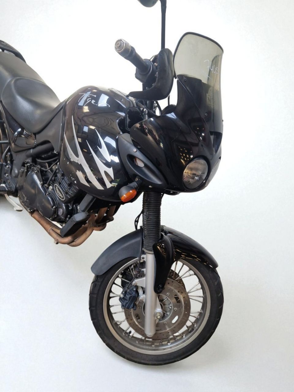 TRIUMPH TIGER 900 4