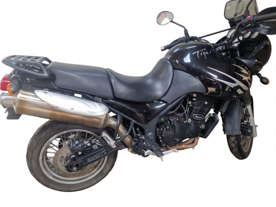TRIUMPH TIGER 900 4