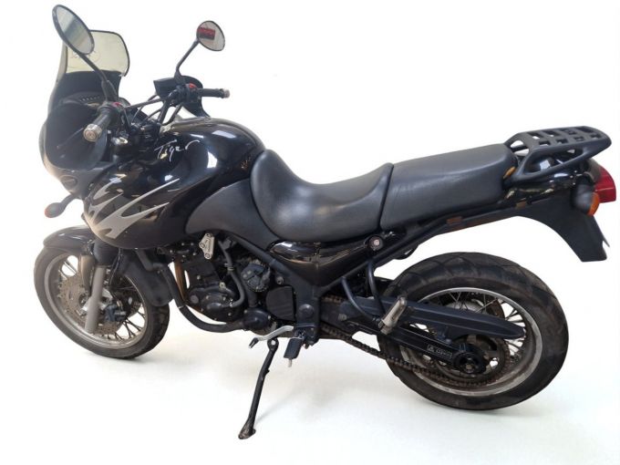 TRIUMPH TIGER 900 4