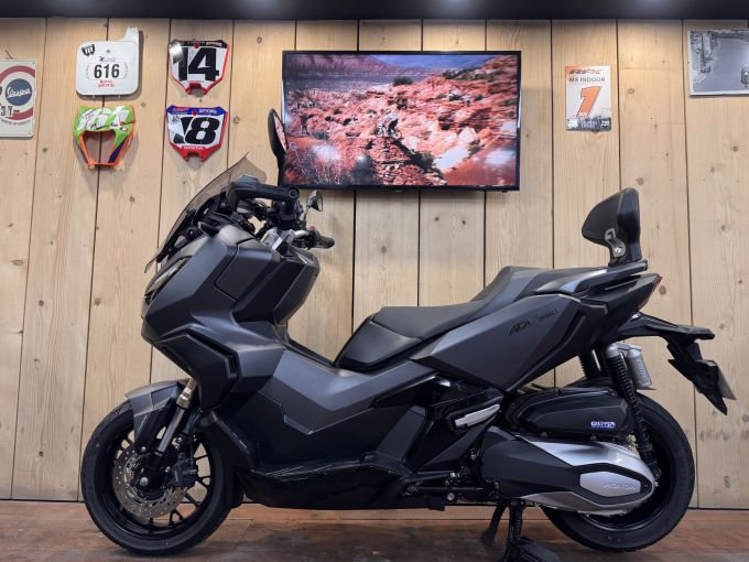 HONDA ADV 350 4