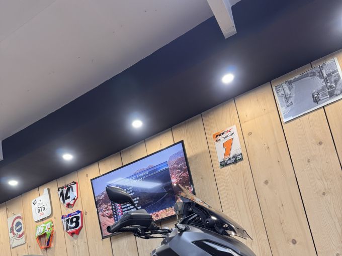 HONDA ADV 350 4