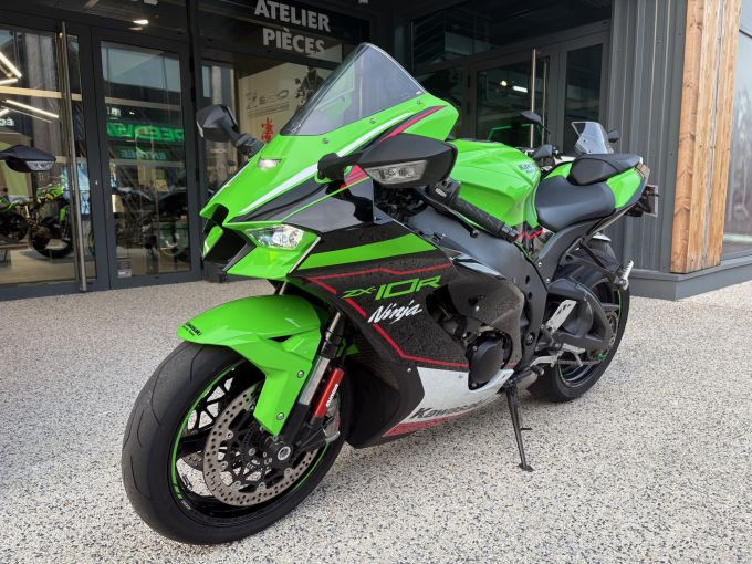 KAWASAKI ZX-10R 4