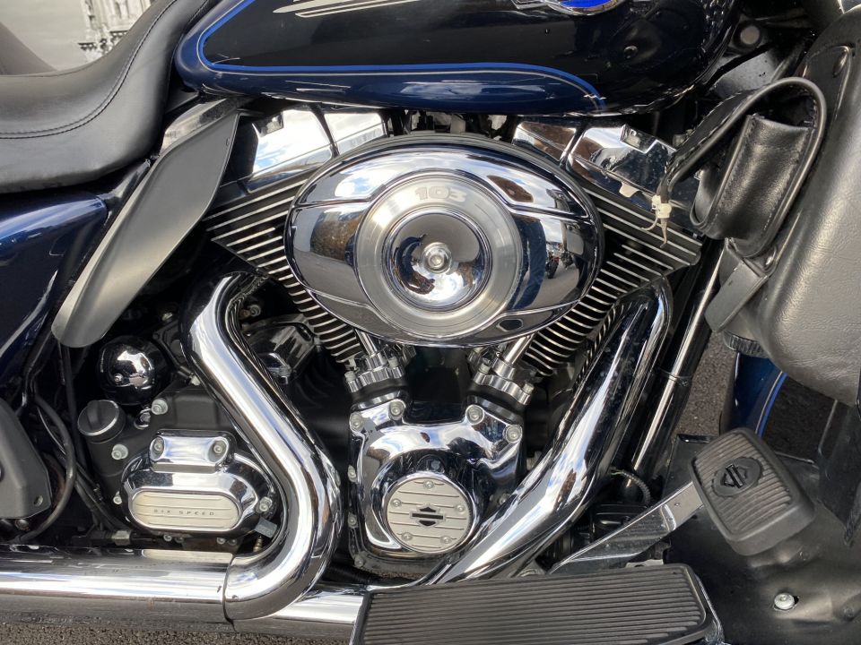 HARLEY-DAVIDSON TOURING ELECTRA GLIDE 1690 CLASSIC 4