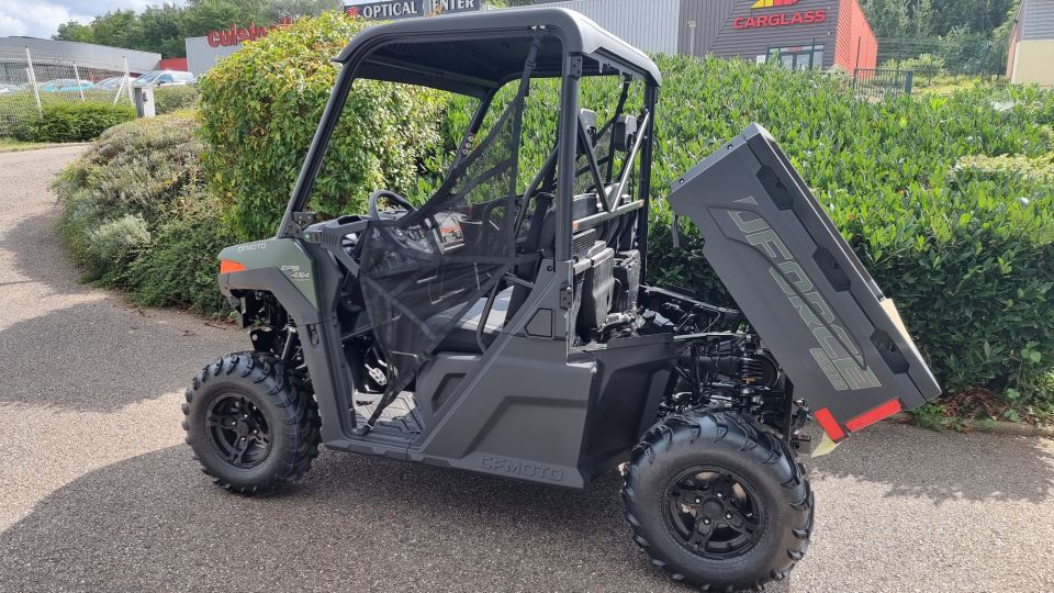 CF MOTO UFORCE 600 4